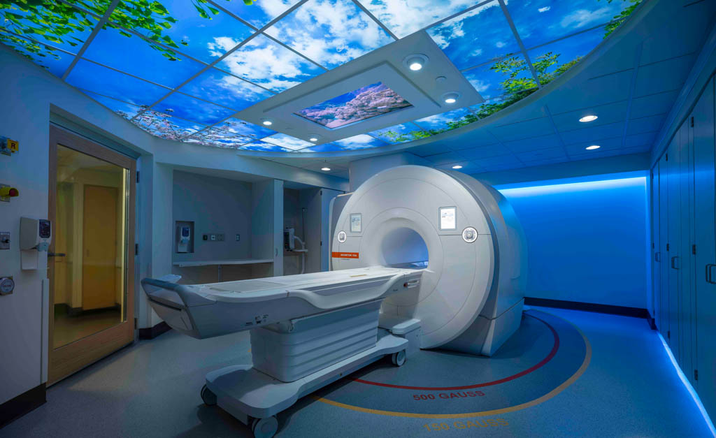 Caring MR Suite® with 4K Video Display, Image Ceiling® and Privacy Glass Automatic MRI RF Door
